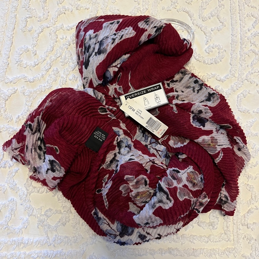 NWT Oversize Wrap/Scarf